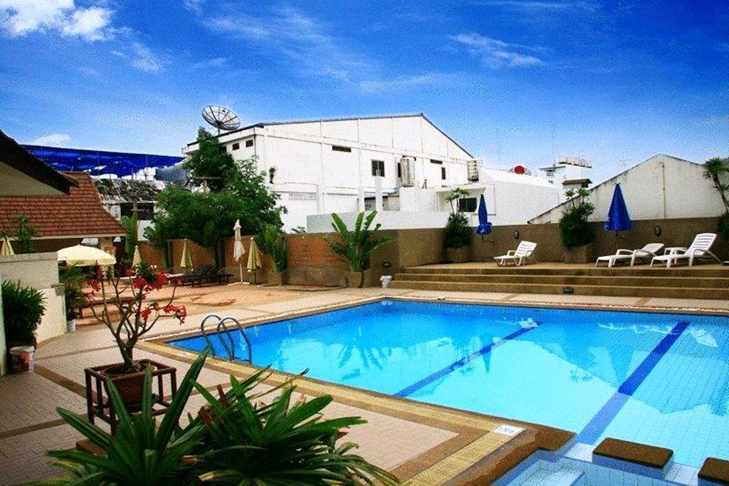 Готель Tanawit Hotel & Spa 3*