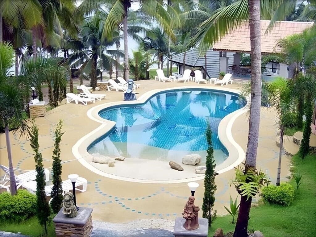 Отель Plaloma Cliff Resort 3*