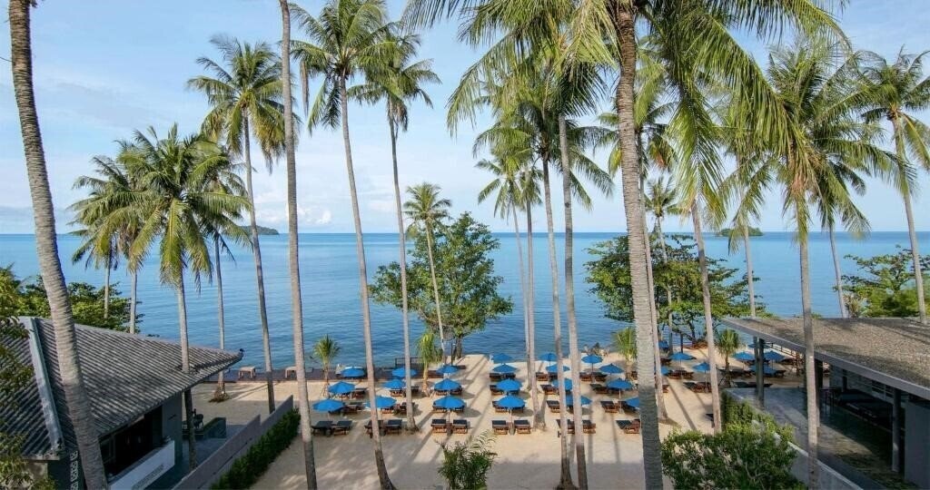 Фотографія Awa Resort Koh Chang 4*