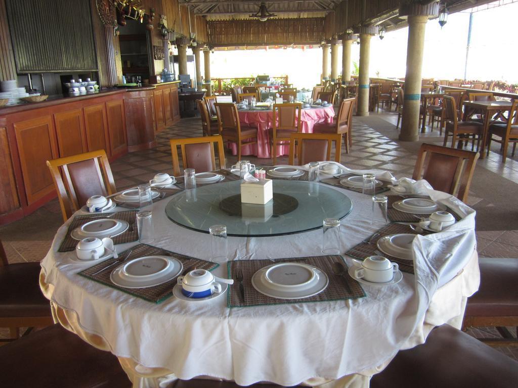 Зображення Koh Chang Boat Chalet (ex. Aunchaleena Beach Front) 3*