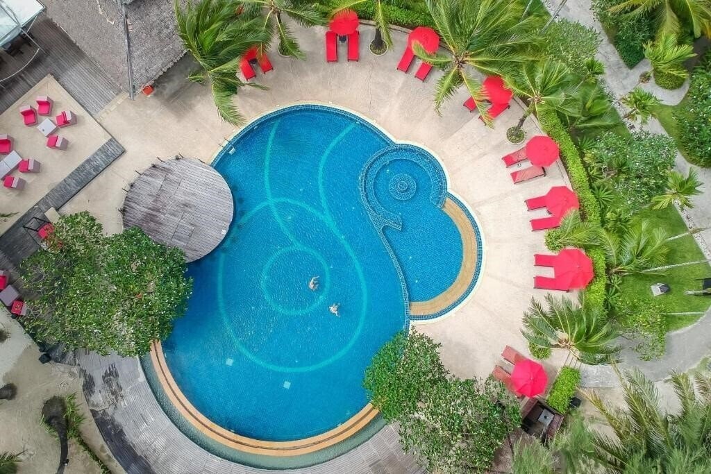 Отель Centara Koh Chang Tropicana Resort 4*