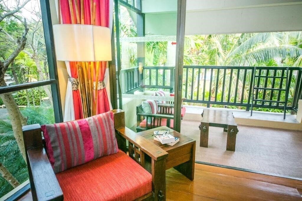 Картинка Centara Koh Chang Tropicana Resort 4*
