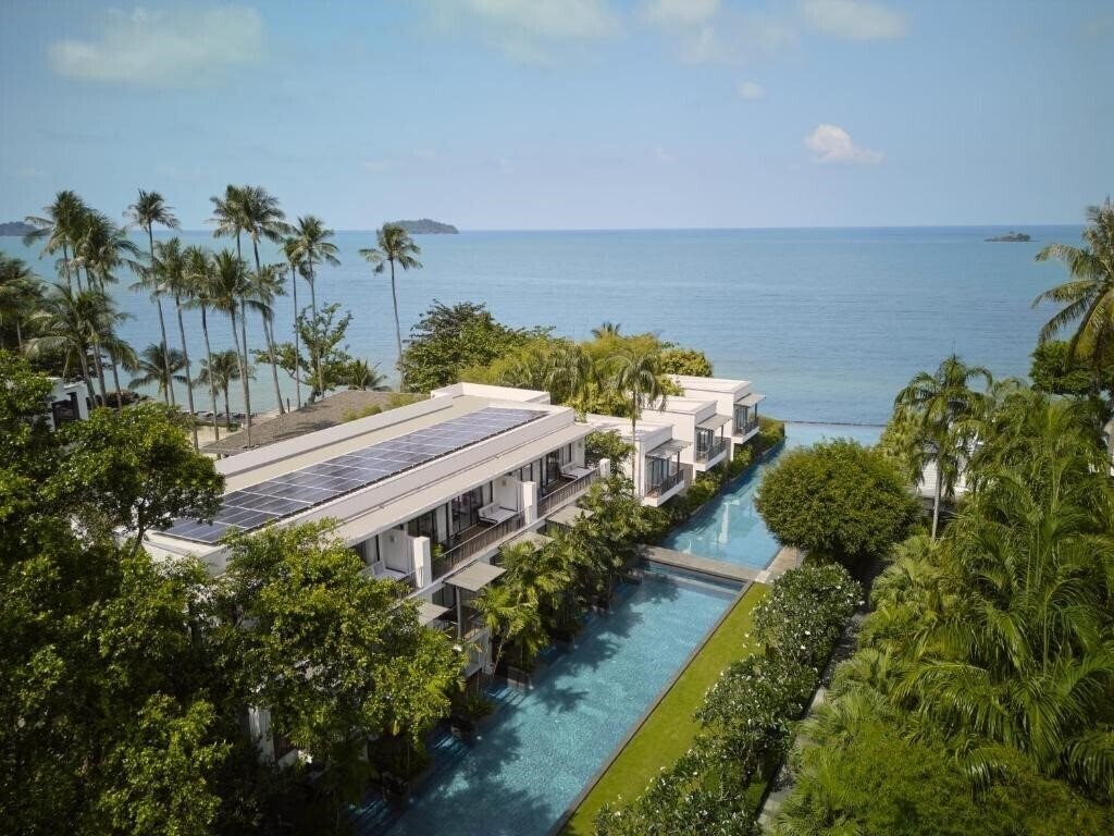 Отель The Chill Resort & SPA 4*