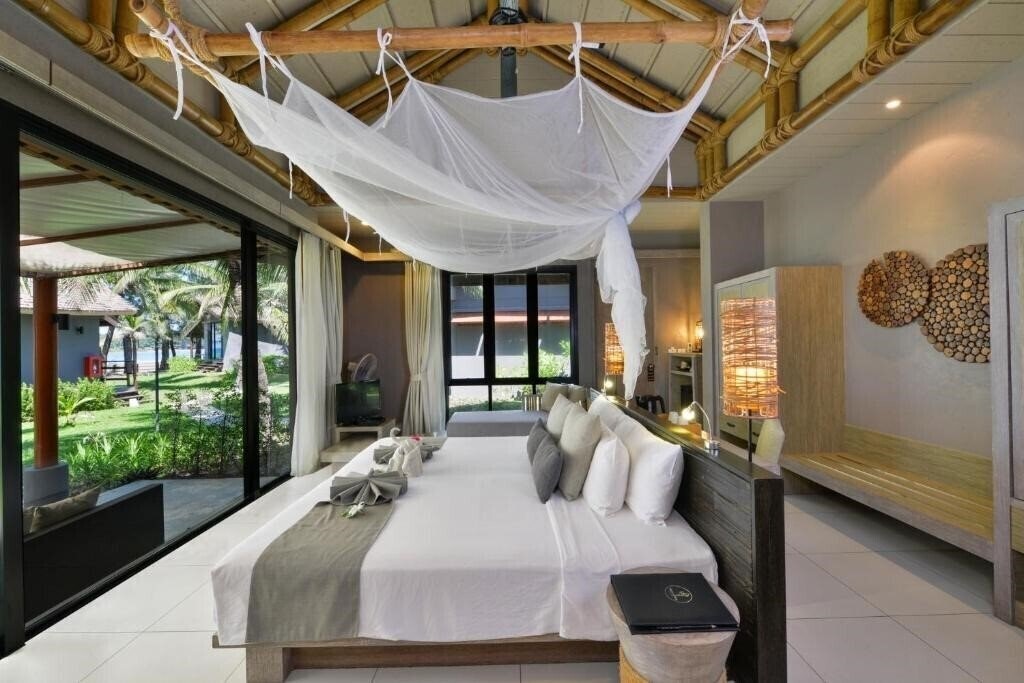 Картинка Twin Lotus Resort & SPA 4*