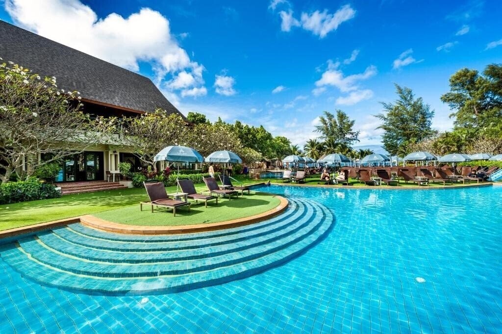 Картинка Chada Beach Resort & Spa Koh Lanta 4*