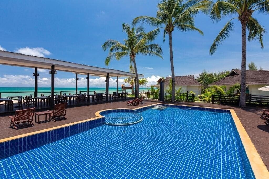 Зображення Nakara Long Beach Resort 3*