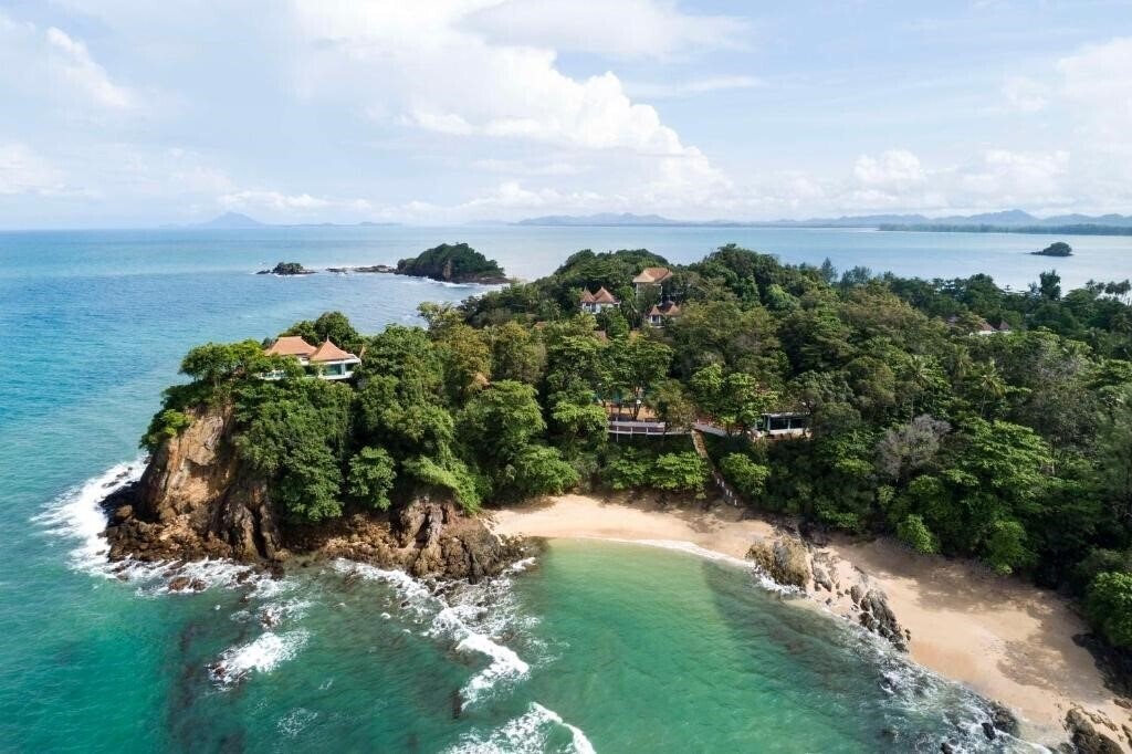 Готель Avani+ Koh Lanta Krabi Resort 4*