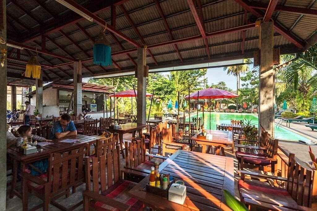 Фотография Lanta Klong Nin Beach Resort 3*