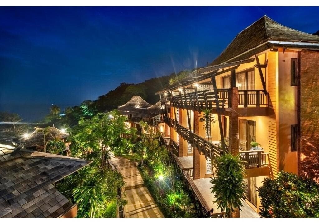 Фото Nirvana Beach Resort & SPA 3*
