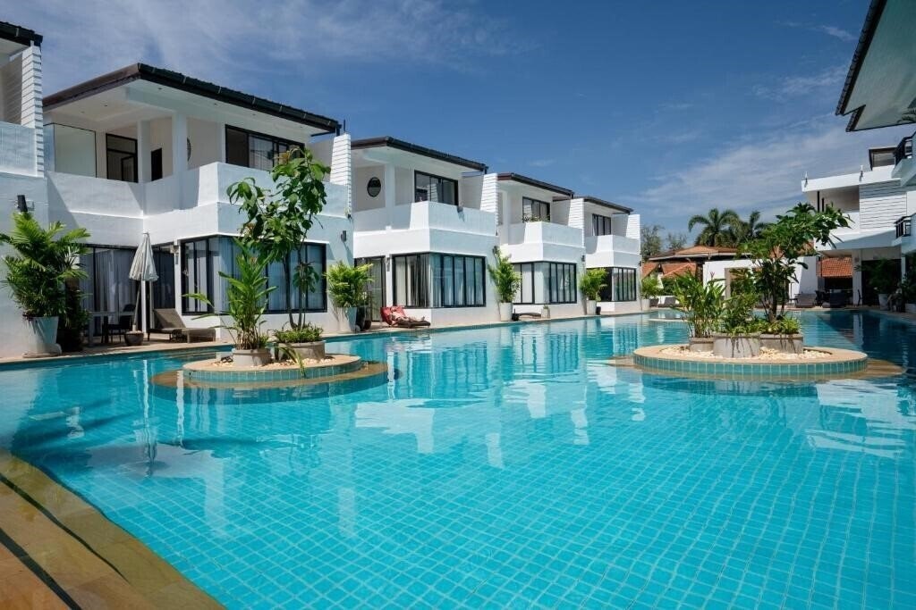 Фото Sai Naam Lanta Residence 4*