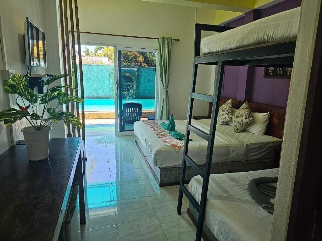 Фото Cha-Cha Hotel 3*