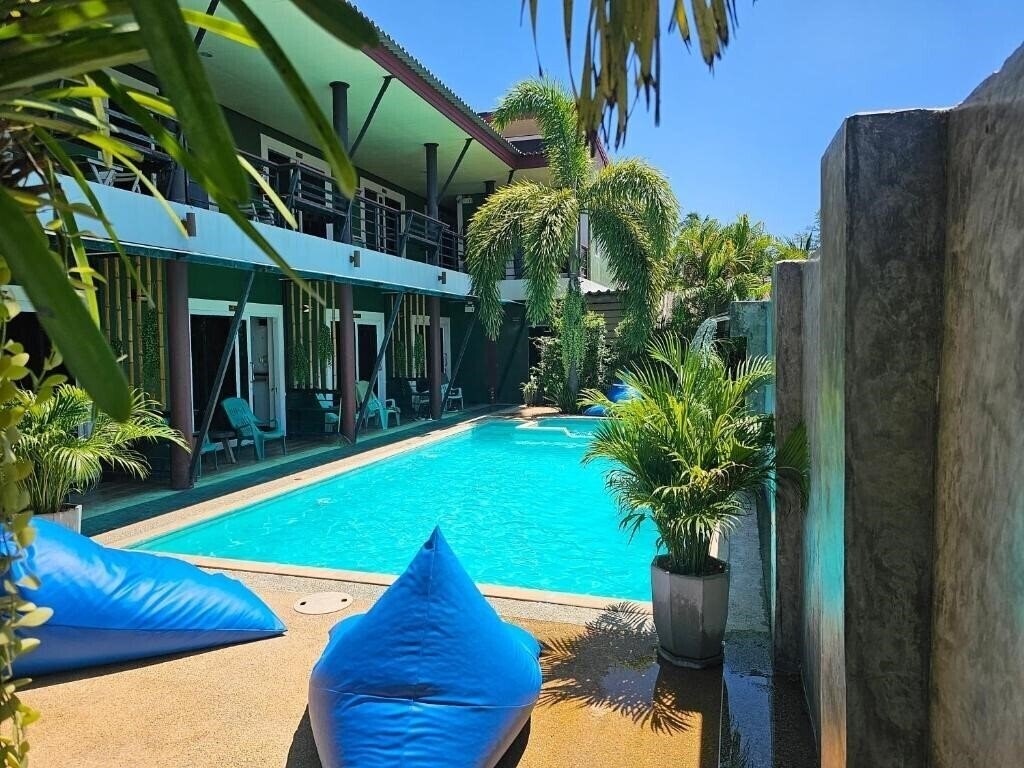 Фотография Cha-Cha Hotel 3*