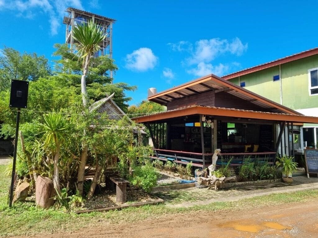Картинка Cha-Cha Hotel 3*