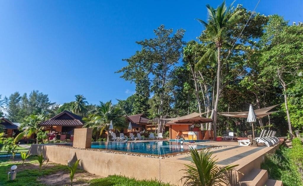 Фотография Lanta Pearl Beach Resort 3*