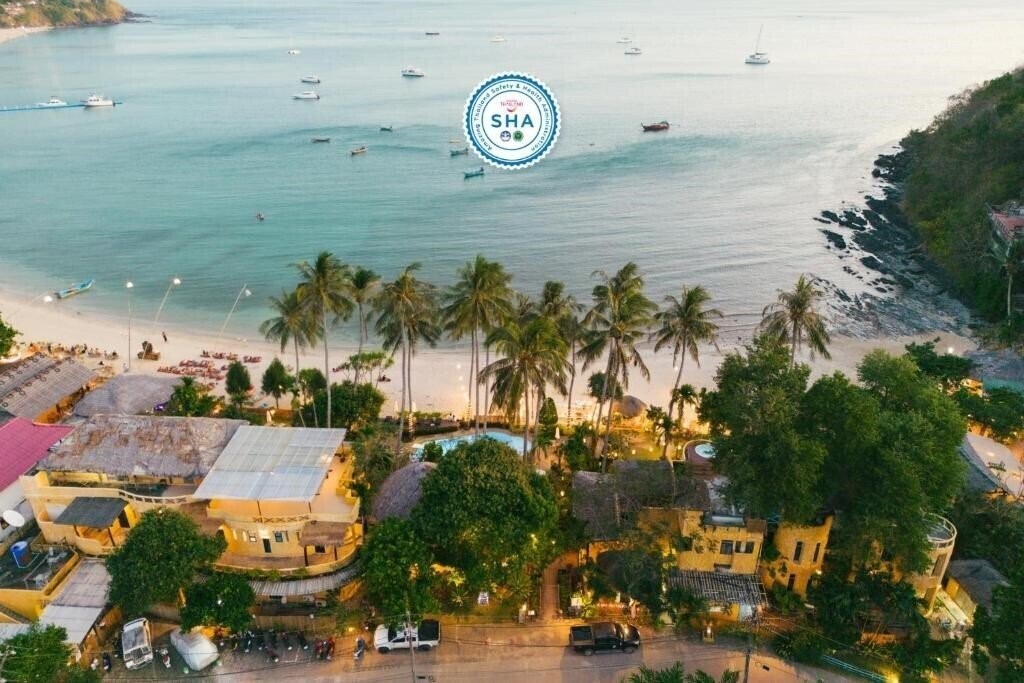 Готель Vacation Village Phra Nang Lanta 4*