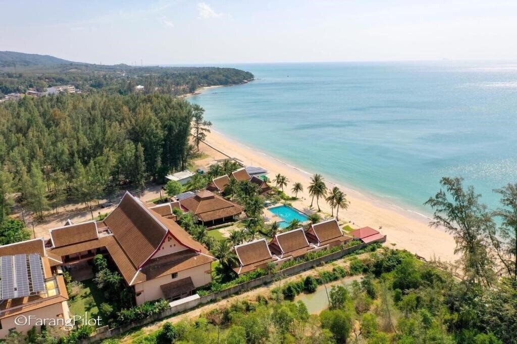 Отель Lanta Casuarina Beach Resort 3*