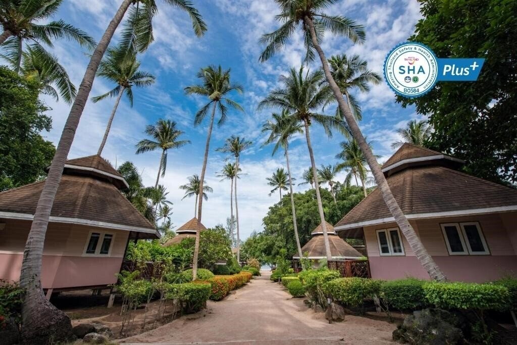 Отель Koh Tao Coral Grand Resort 3*