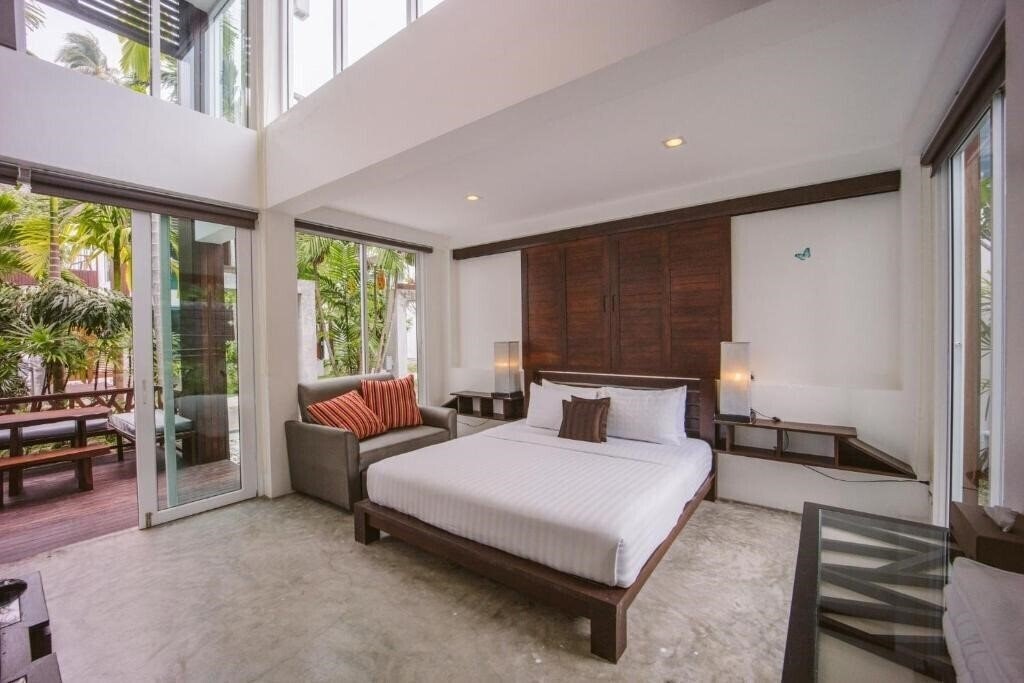 Фото Sairee Hut Resort 3*