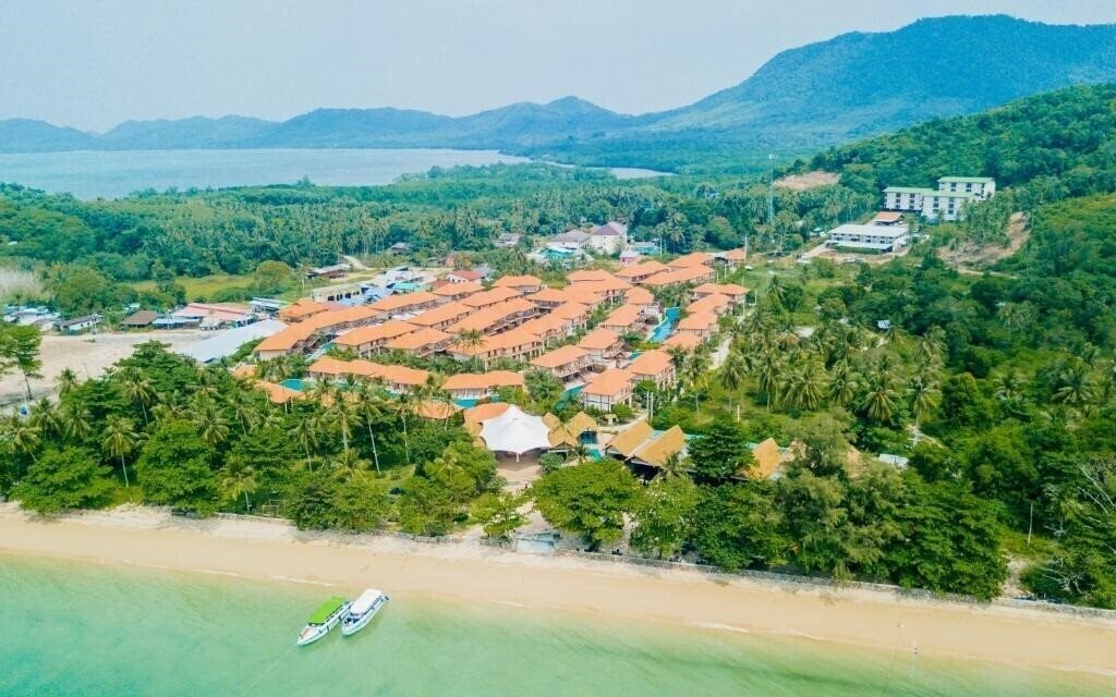 Фотографія Blue Bay Resort 4*