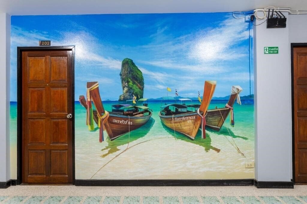 Отель Amorn Mansion 1*