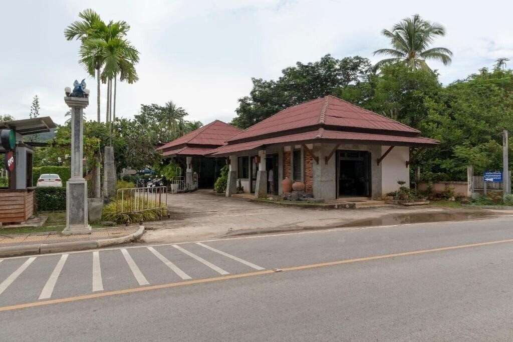 Фотографія Noppharat Resort 3*