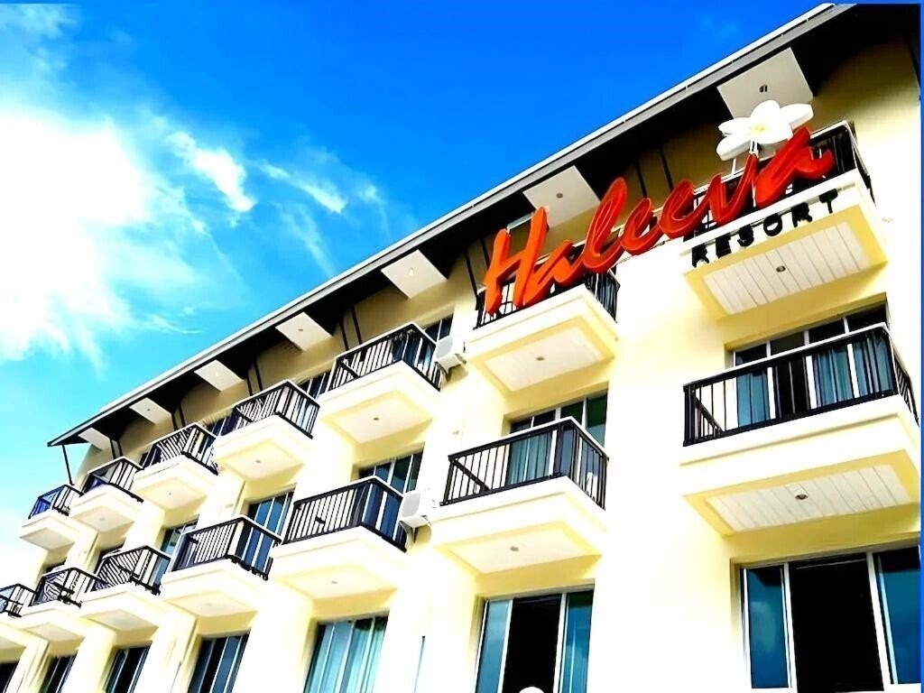 Фото Haleeva Sunshine Hotel 3*