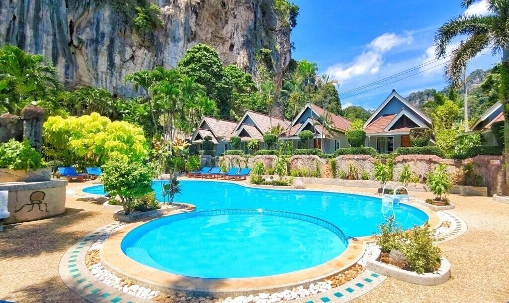 Отель Diamond Cave Resort & SPA 3*