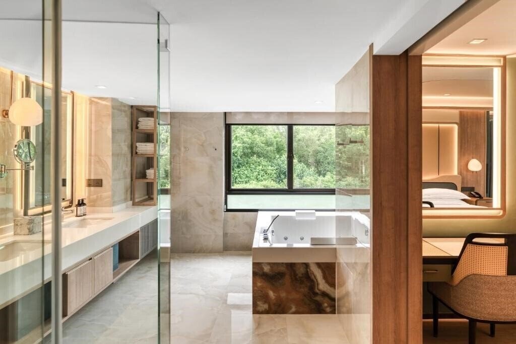 Отель Dusit Thani Krabi Beach Resort (ex. Sheraton Krabi Beach Resort) 5*