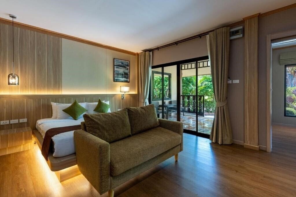 Отель Maleedee Bay Resort 3*