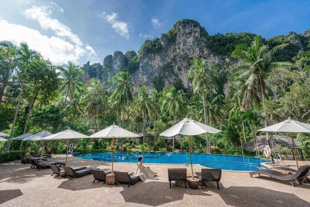Готель Ban Sainai Resort 3*