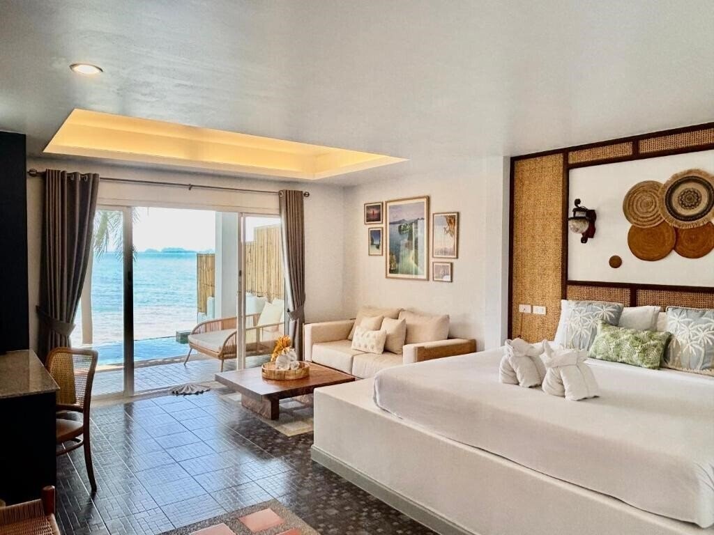 Отель Arawan Krabi Beach Resort 3*