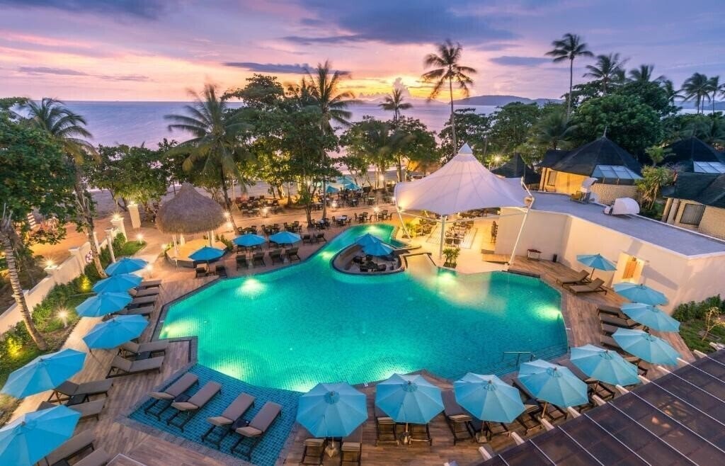 Отель Centara Ao Nang Beach 4*