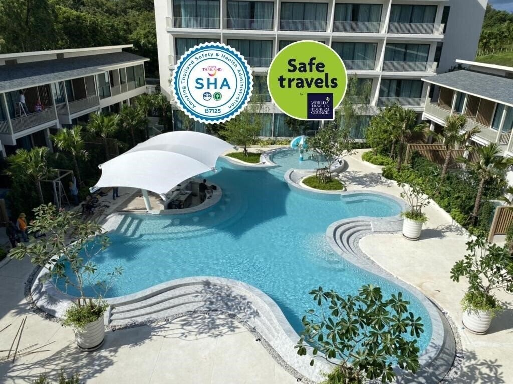 Готель Infinity Aonang 4*