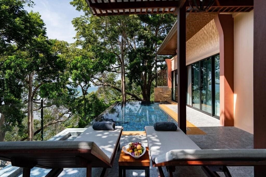 Изображение Avani Ao Nang Cliff Krabi Resort 4*