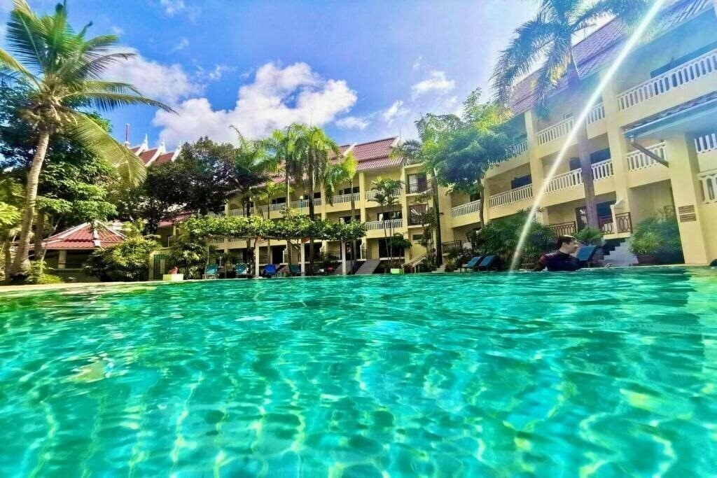 Готель Mw Krabi Beach Resort 3*