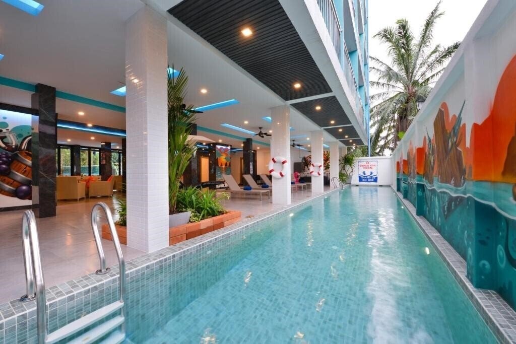 Готель T2 Ao Nang Krabi 3*