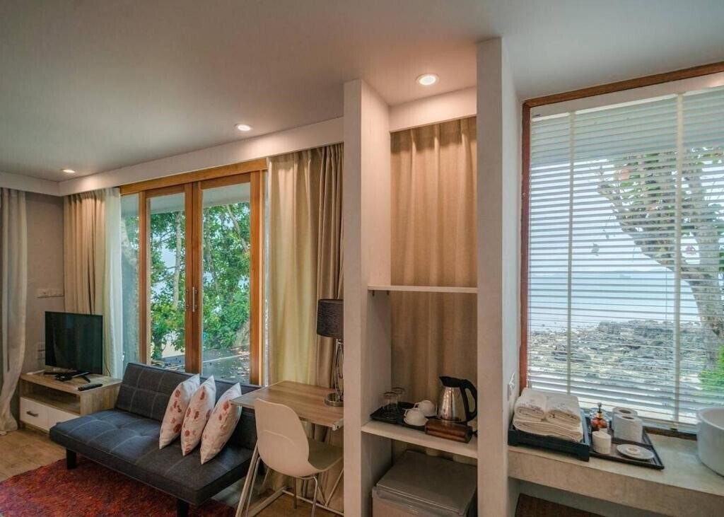 Картинка The Parlour Krabi 2*