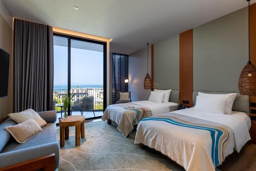 Отель Varana Hotel 5*