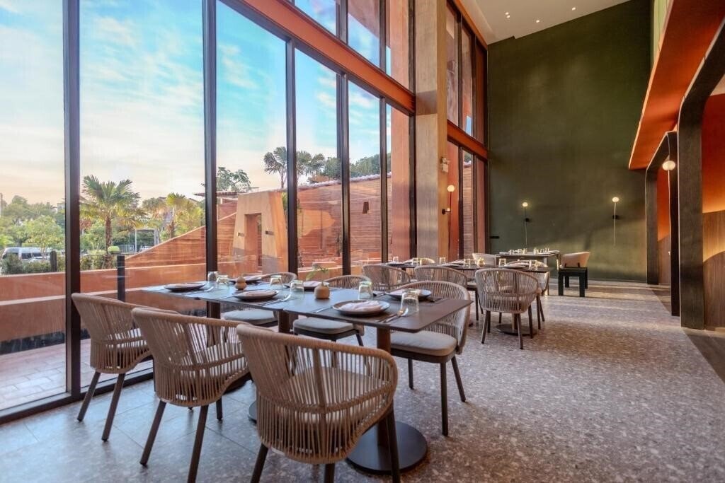 Картинка Hotel Adam Krabi 5*