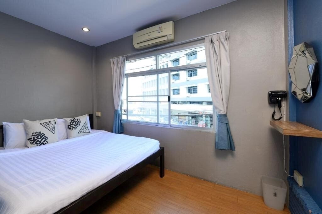 Готель Pak Up Hostel 2*