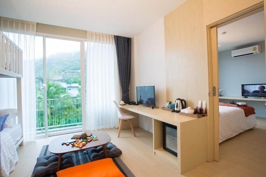 Зображення LaRio Hotel Krabi 3*