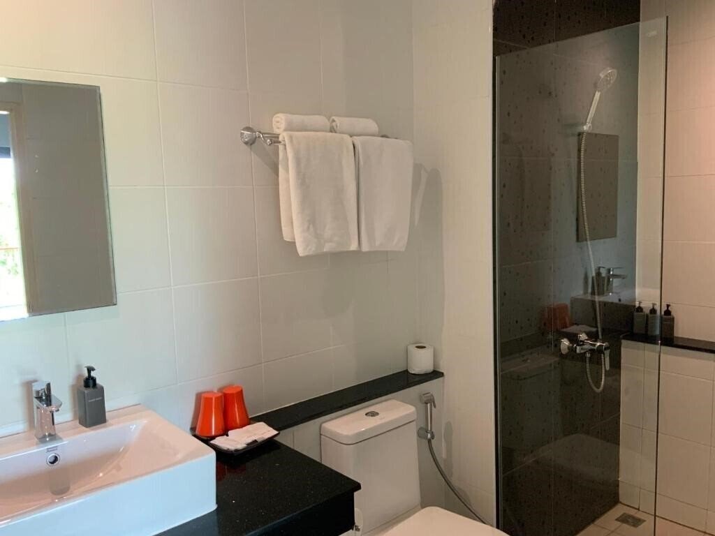Фото Aonang Inn 3*