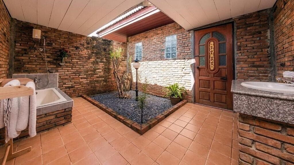 Фотографія Doo Dee Boutique Resort by Swiss Chalet 3*