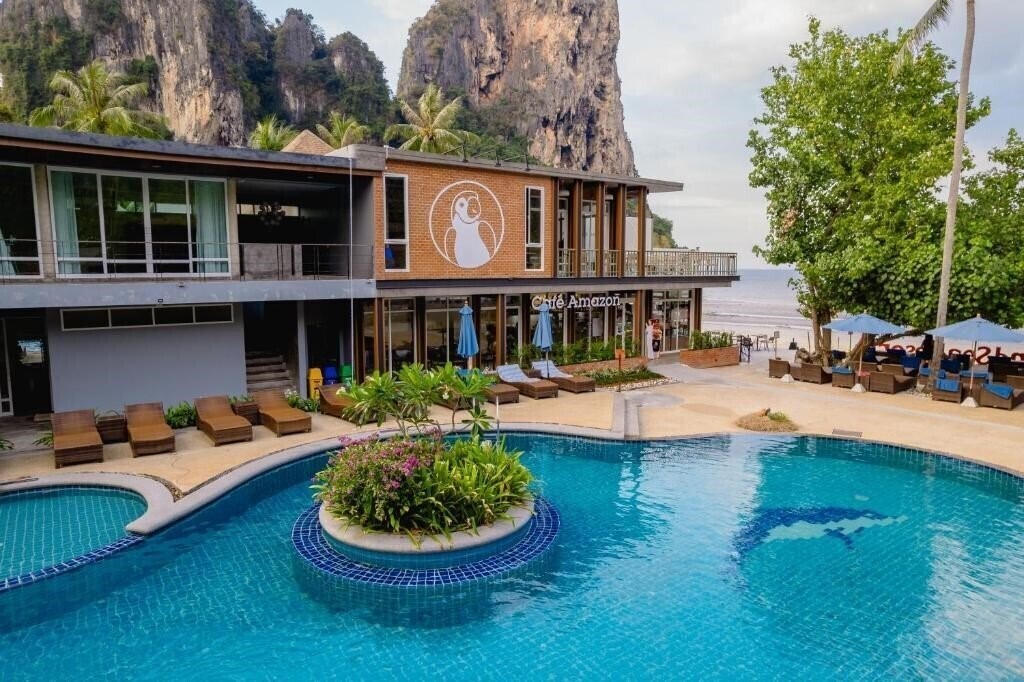 Готель Sand Sea Resort 3*