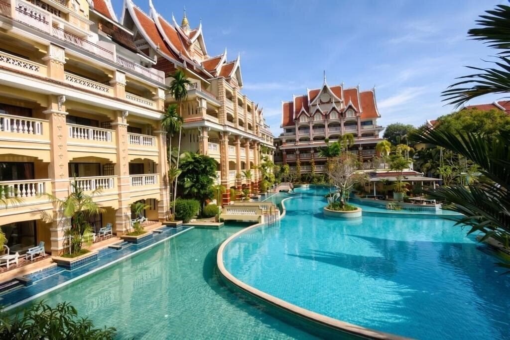 Отель Aonang Ayodhaya Suites Resort 4*