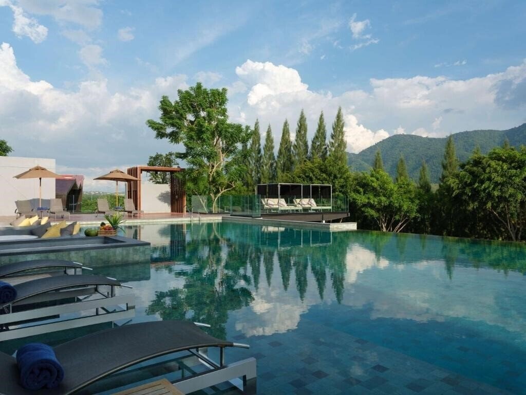 Отель Dusit D2 Khao Yai 4*