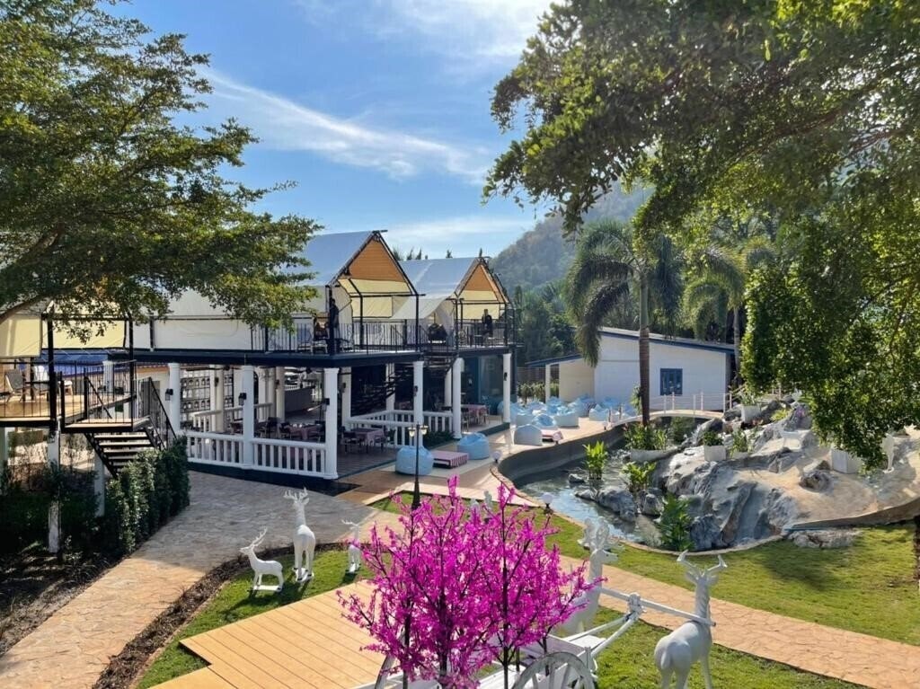 Картинка Mont Blanc Base Camp Khaoyai 2*
