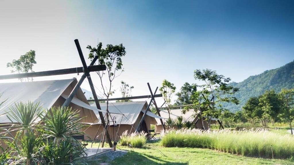 Фото Lala Mukha Tented Khao Yai 3*