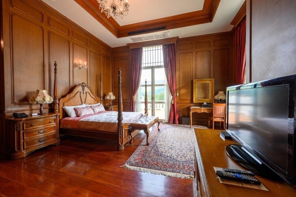 Картинка Chateau de Khaoyai Hotel & Resort 3*