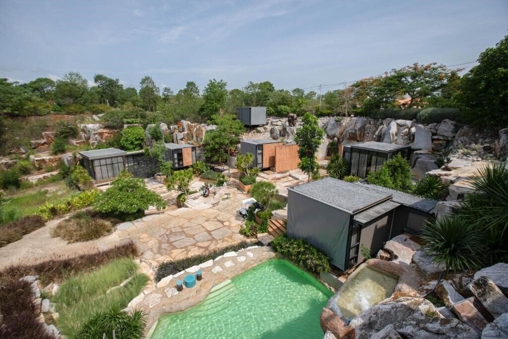 Готель Nhapha Khao Yai Resort 5*